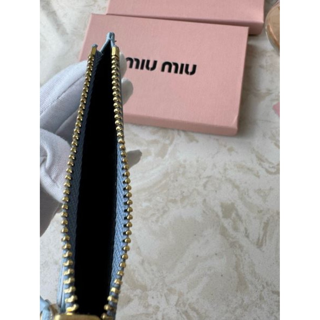 キュート 上質 MIU MIU ミュウミュウ コピー カードケース フェミニン モダン