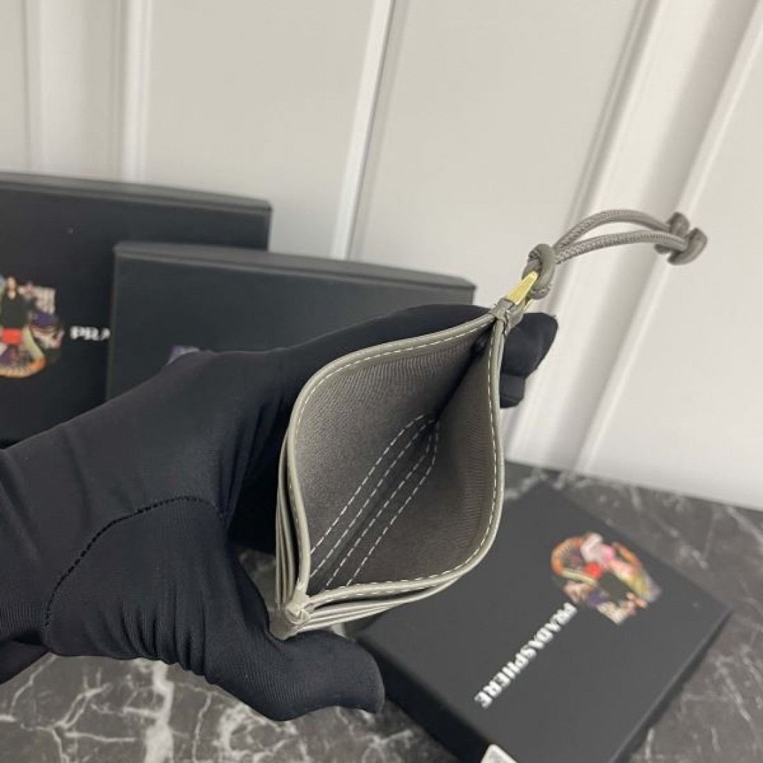 クラシック 高級 PRADA プラダ コピー カードケース 上質 エレガント