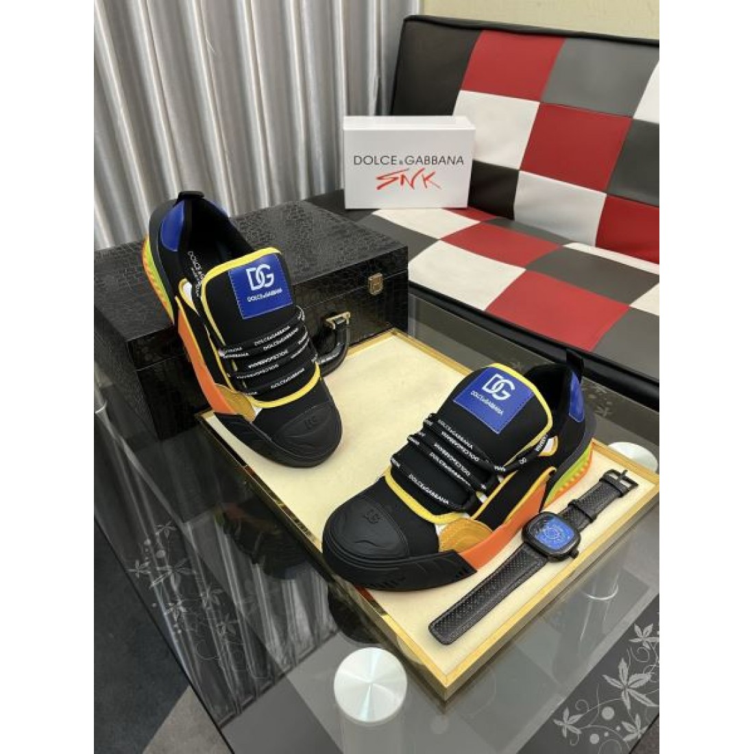  DOLCE&GABBANA ドルチェ＆ガッバーナ コピー カジュアルシューズ 派手 おしゃれ 主役級