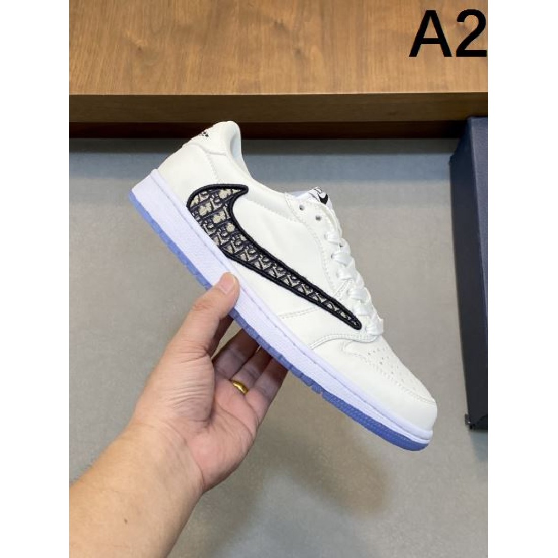  都会的 ミニマル 上質 DIOR ディオール コピー カジュアルシューズ 洗練