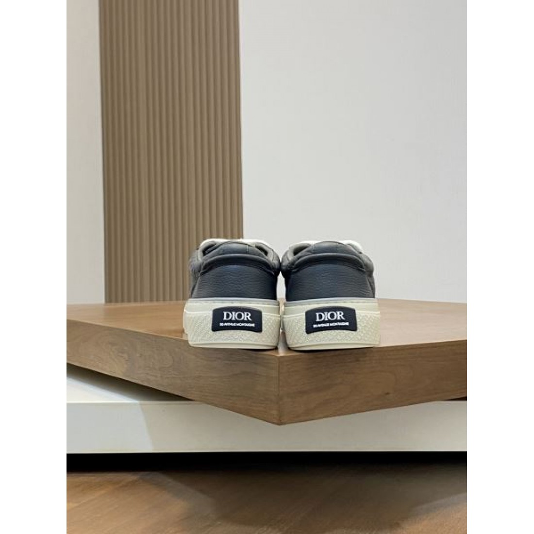  エレガント 上品 洗練 DIOR ディオール コピー カジュアルシューズ きれいめ