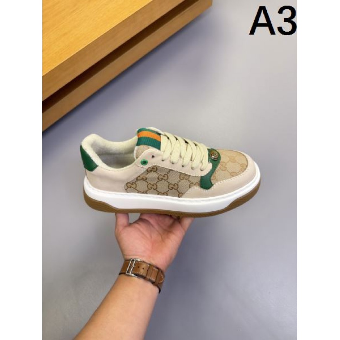 シンプル 上品 GUCCI グッチ スーパーコピー カジュアルシューズ 定評 人気