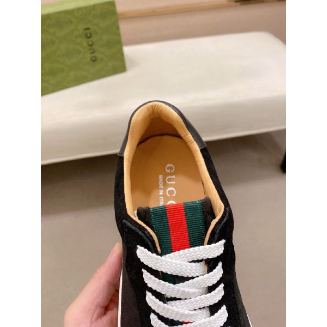 クラシック 高品質 GUCCI グッチ スーパーコピー カジュアルシューズ 落ち着き 定番