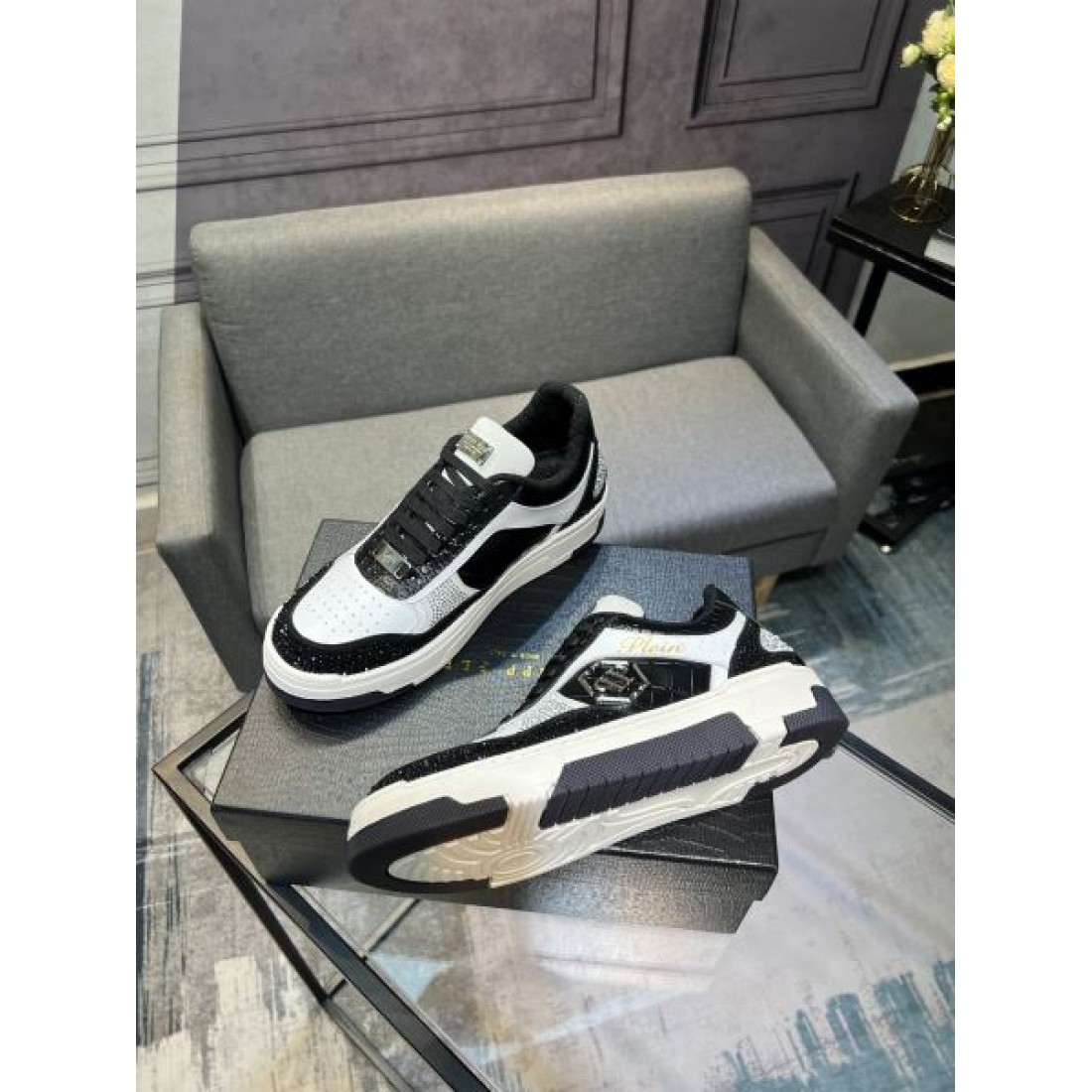 スタイリッシュ 高品質 PHILIPP PLEIN フィリッププレイン コピー カジュアルシューズ 洗練