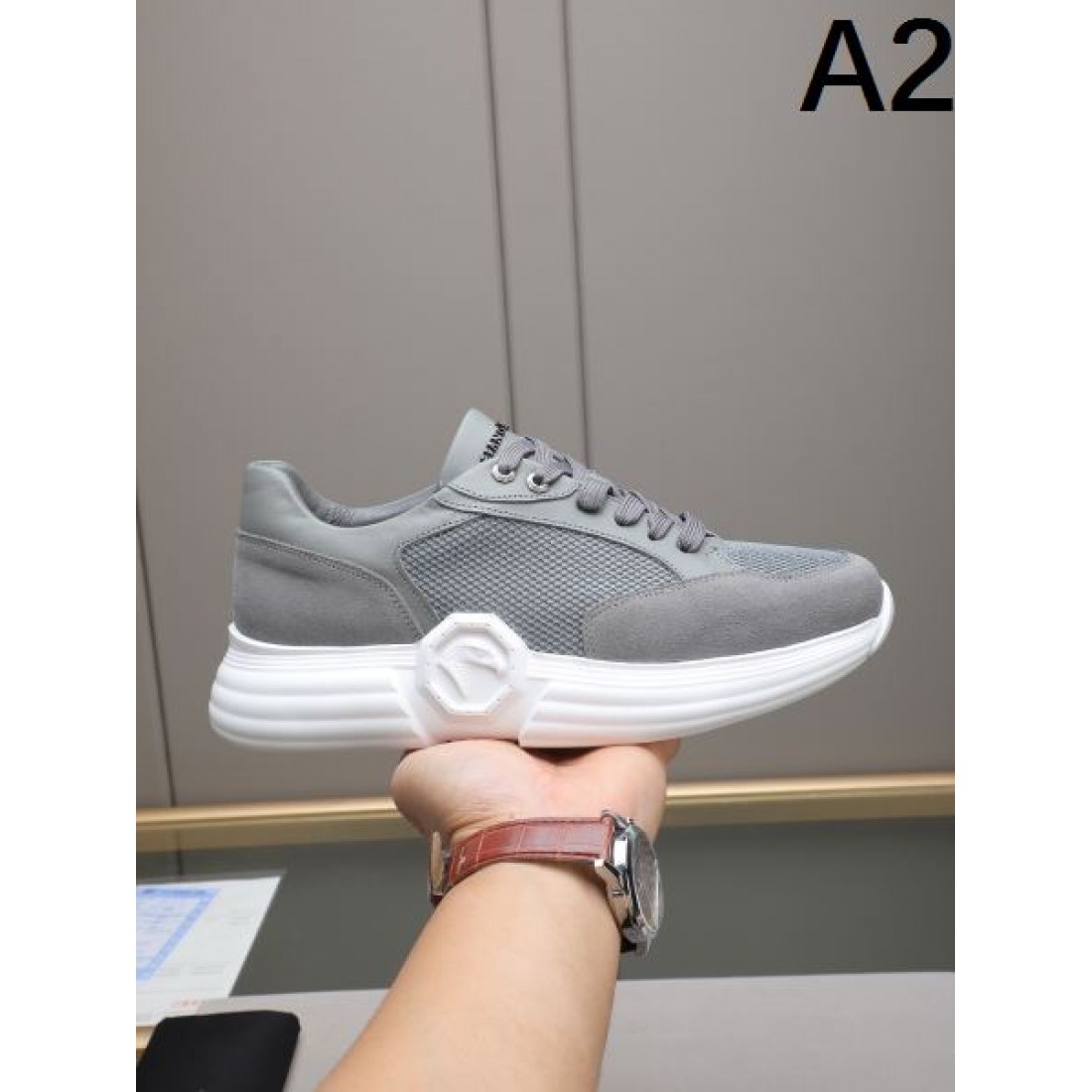  ワイルド モダン PHILIPP PLEIN フィリッププレイン コピー スニーカー クール 印象的