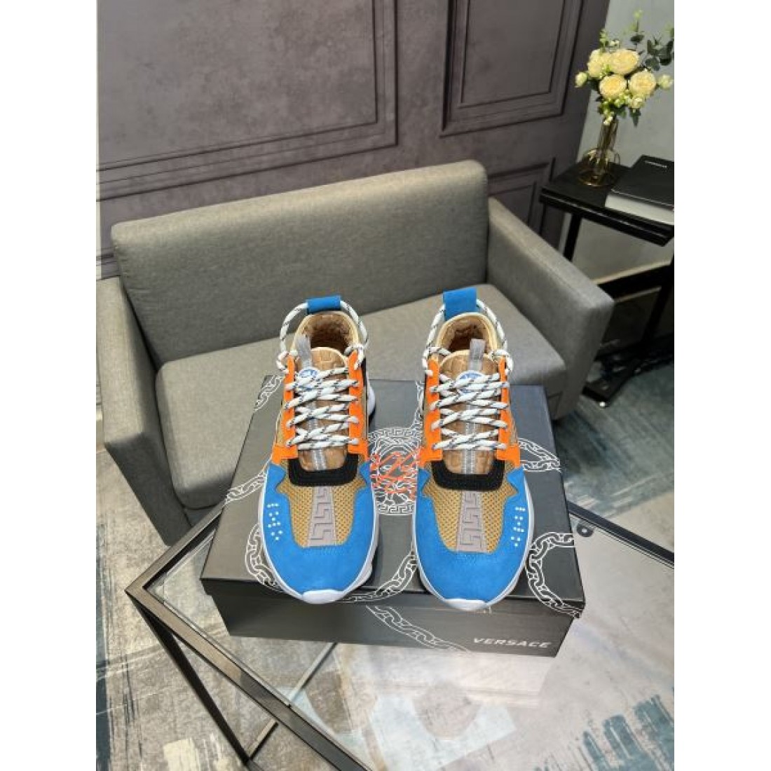 モダン 上質 VERSACE ヴェルサーチェ コピー スニーカー 大人向け エレガント