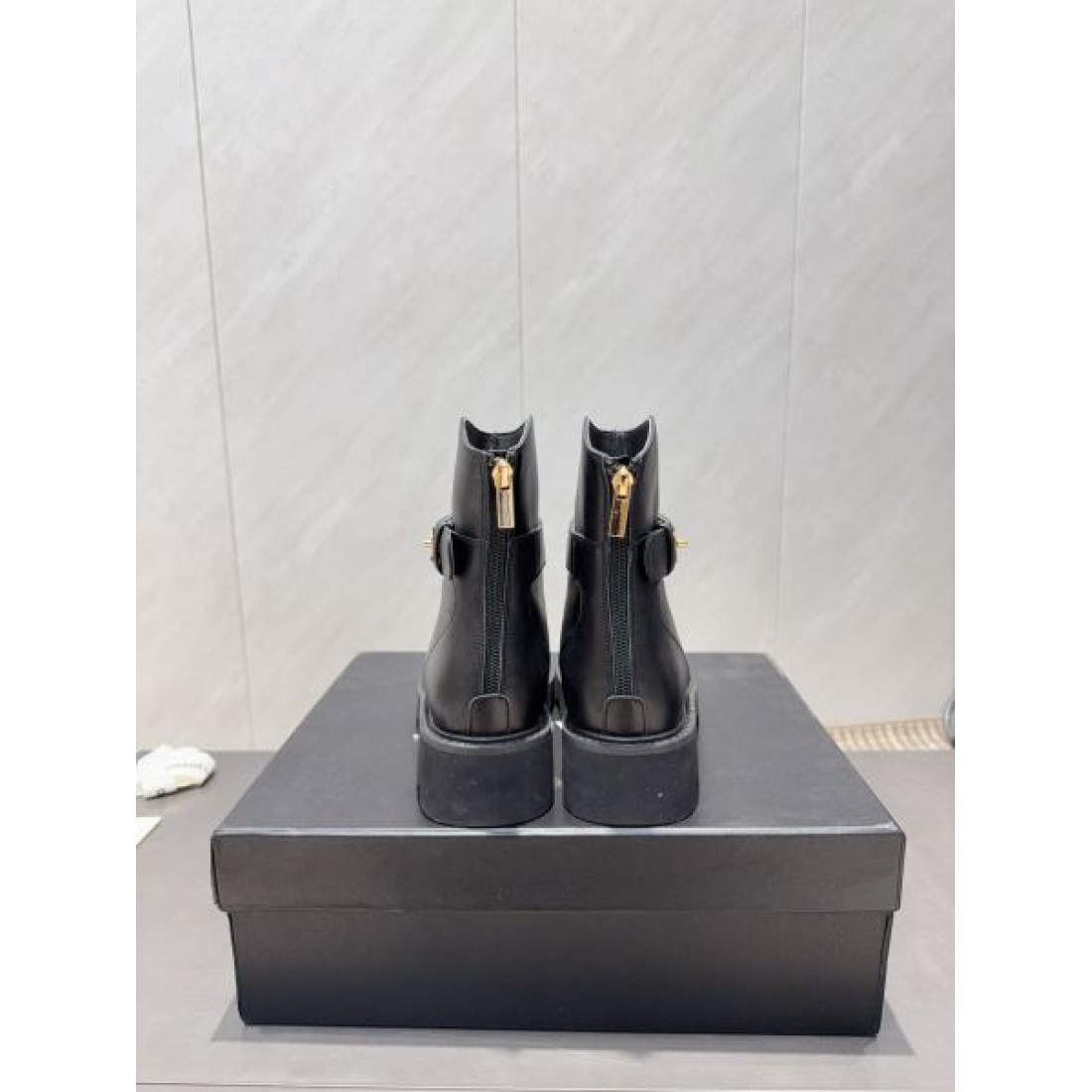  クラシック 上質 CHANEL シャネル コピー ブーツ 気品 定番