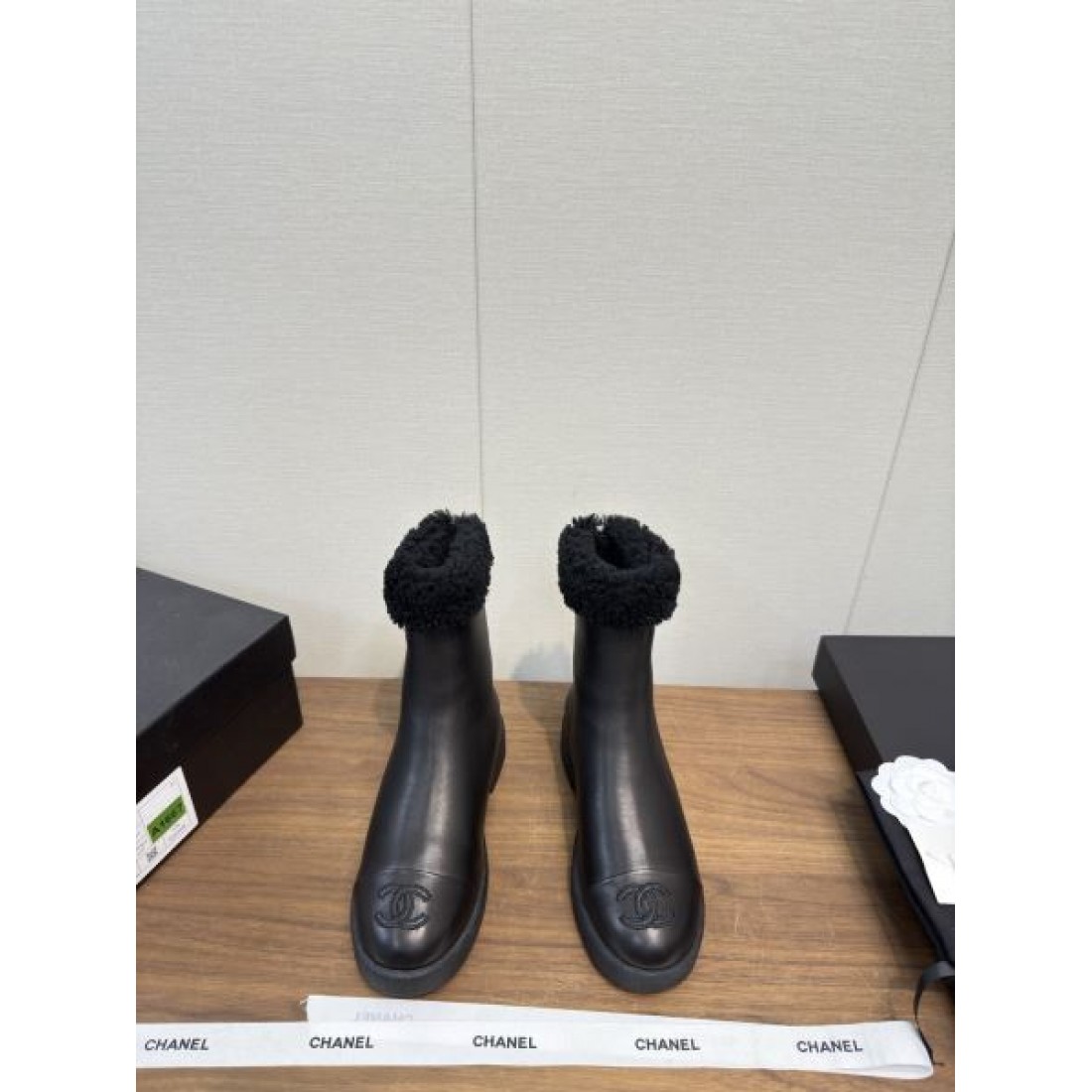 クラシック 定番 CHANEL シャネル スーパーコピー ブーツ 気品 上品