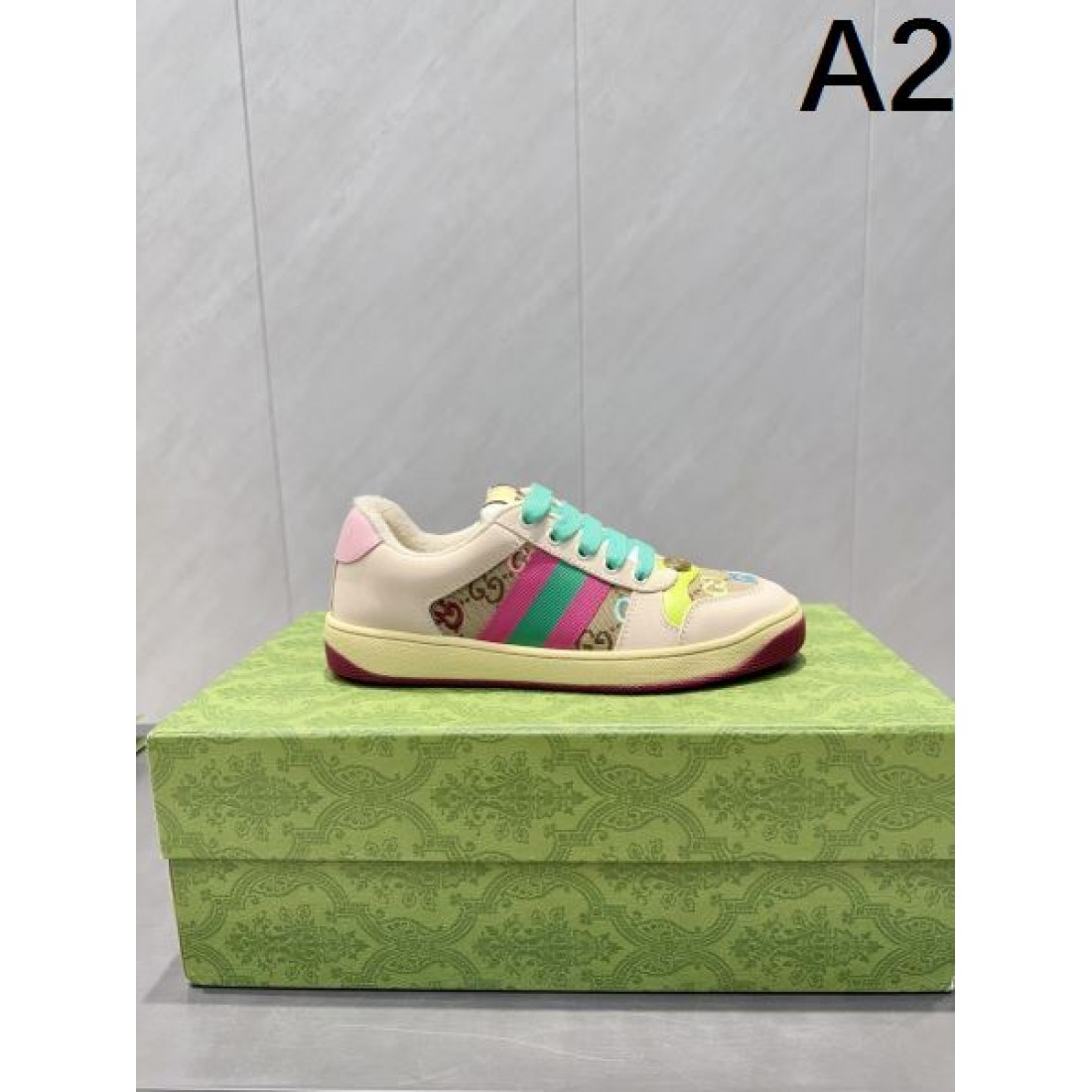 上品 高級感 GUCCI グッチ コピー カジュアルシューズ 洗練 定番