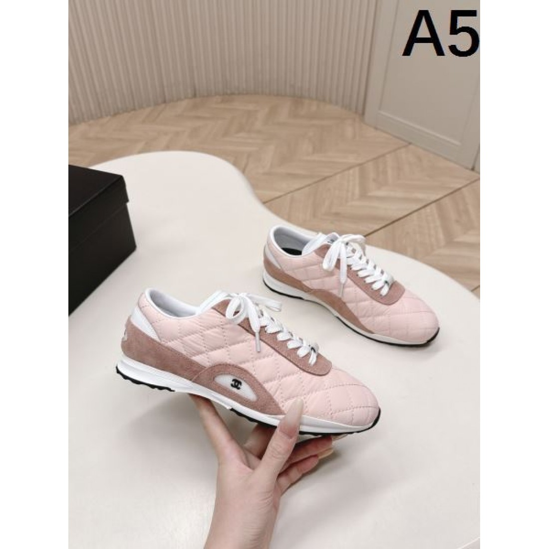 モダン 上質 CHANEL シャネル コピー スニーカー 上品 大人向け