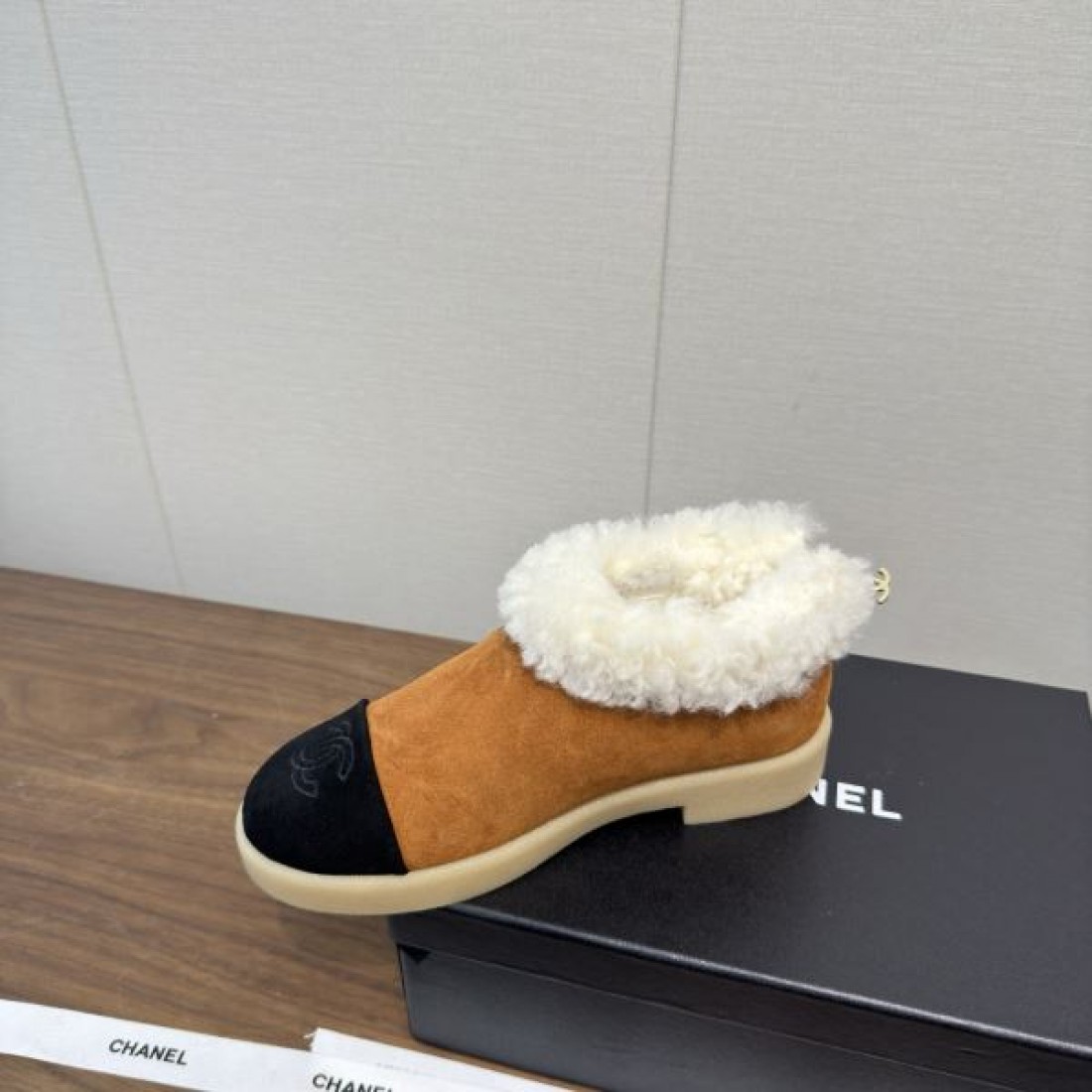 エレガント 高級感 CHANEL シャネル コピー ブーツ 洗練 上品