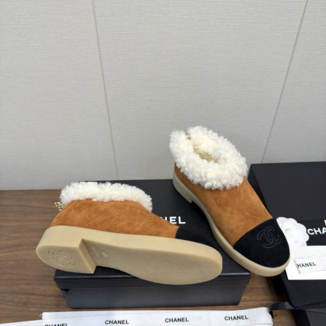エレガント 高級感 CHANEL シャネル コピー ブーツ 洗練 上品