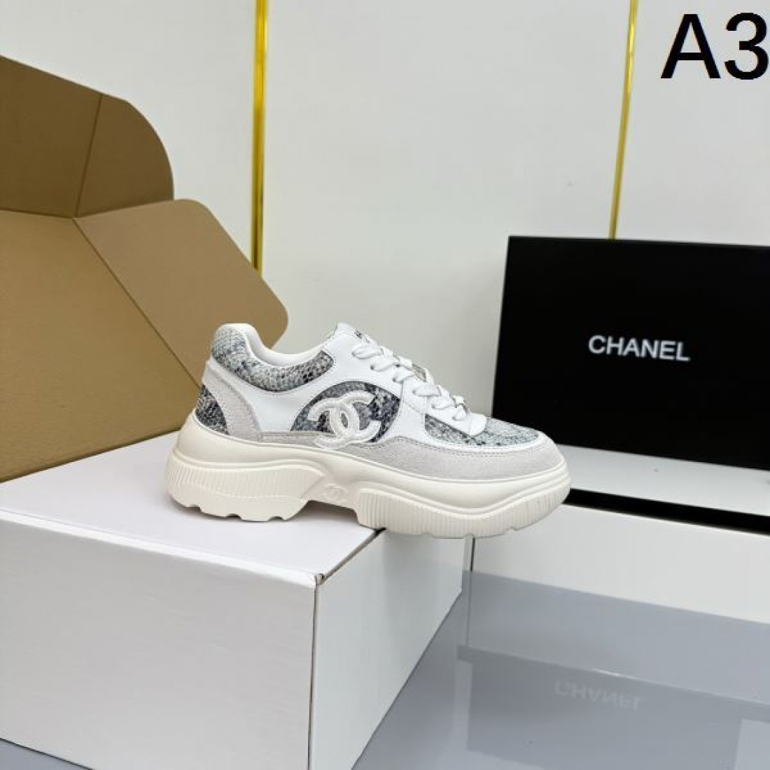 上質 定番 CHANEL シャネル コピー カジュアルシューズ 洗練 高級感