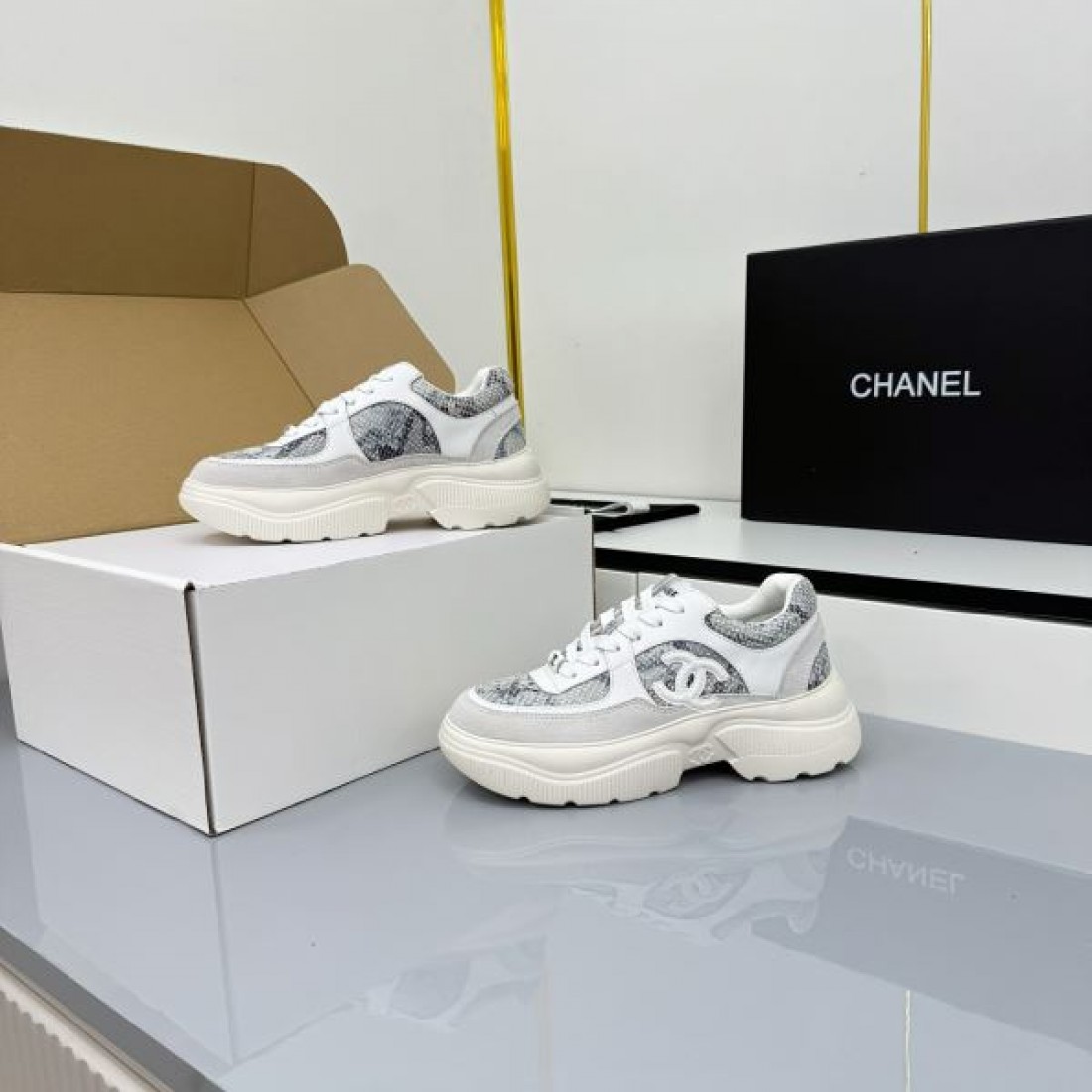 上質 定番 CHANEL シャネル コピー カジュアルシューズ 洗練 高級感