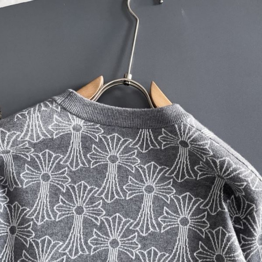 ストリート系 迫力 強め CHROME HEARTS クロムハーツ コピー セーター ラフ感 