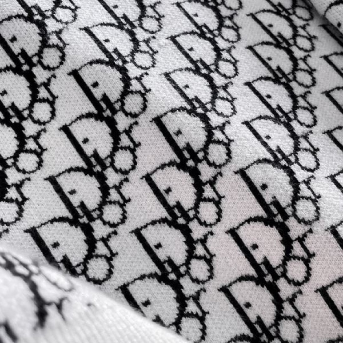 エレガント 上品 洗練 DIOR ディオール コピー セーター きれいめ 定番 人気