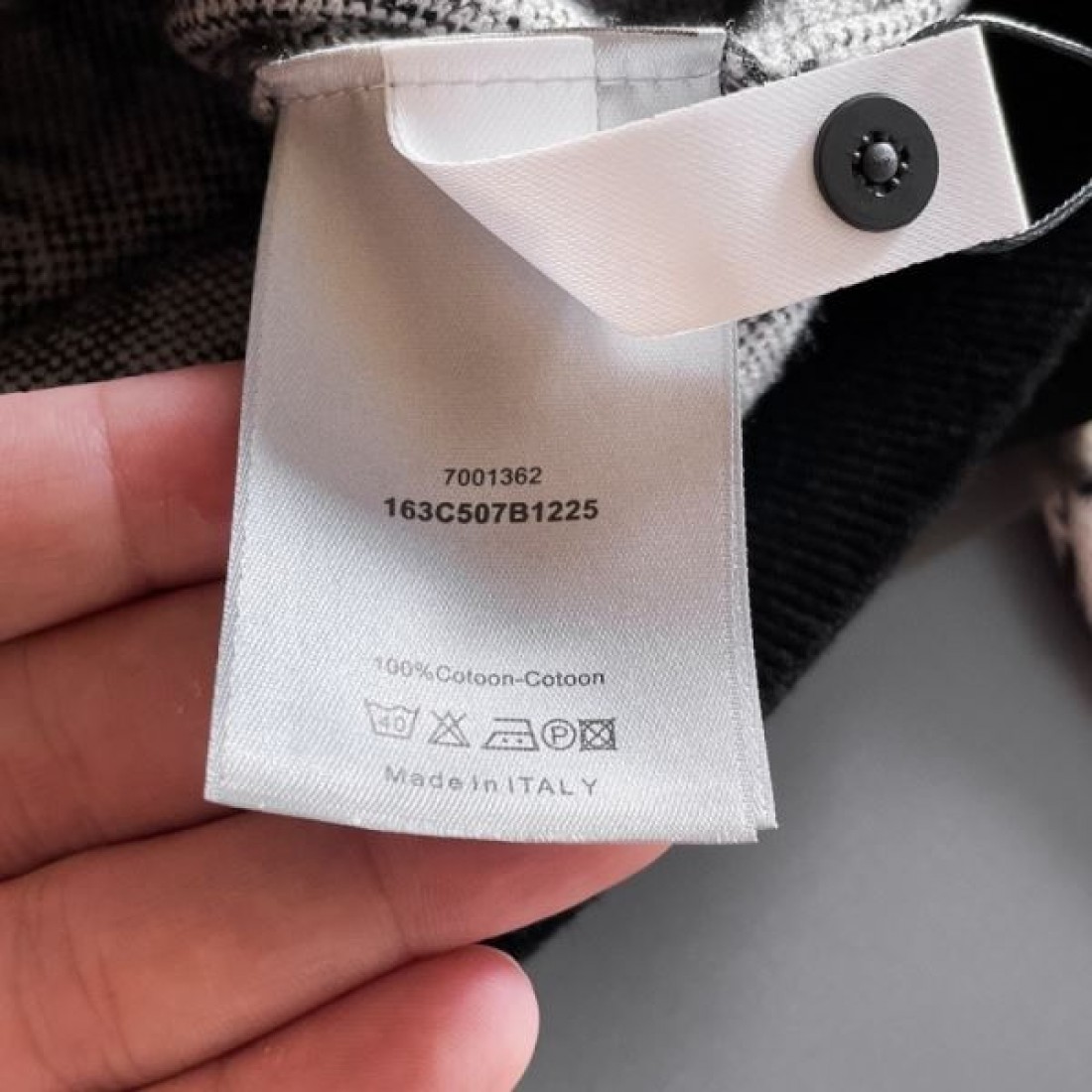 上品 ミニマル 高級 DIOR ディオール コピー セーター 落ち着き きれいめ 定番