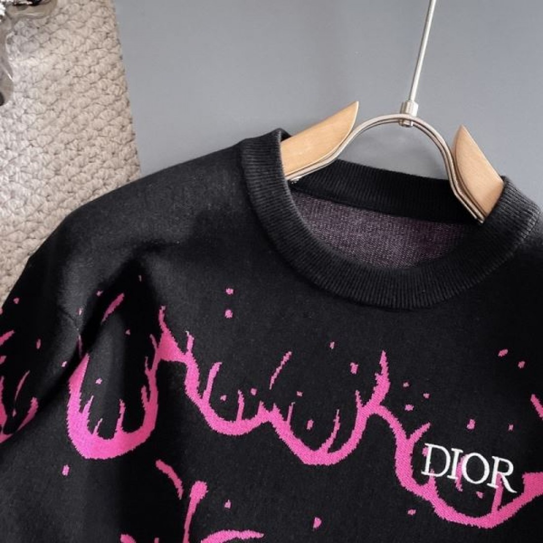 エレガント 上品 女性的 DIOR ディオール コピー セーター 洗練 きれいめ 高評価