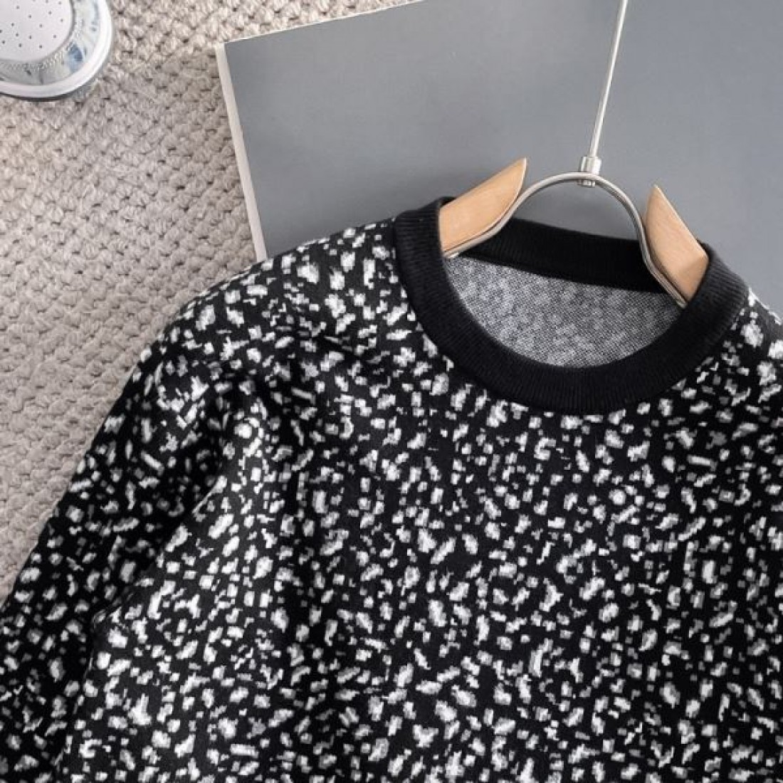 モード感 派手 高級感 GUCCI グッチ コピー セーター 主役級 デザイン性 人気