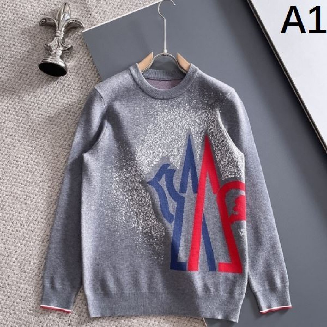 ボリューム感 高性能 上質感 MONCLER モンクレール コピー セーター 防寒 快適