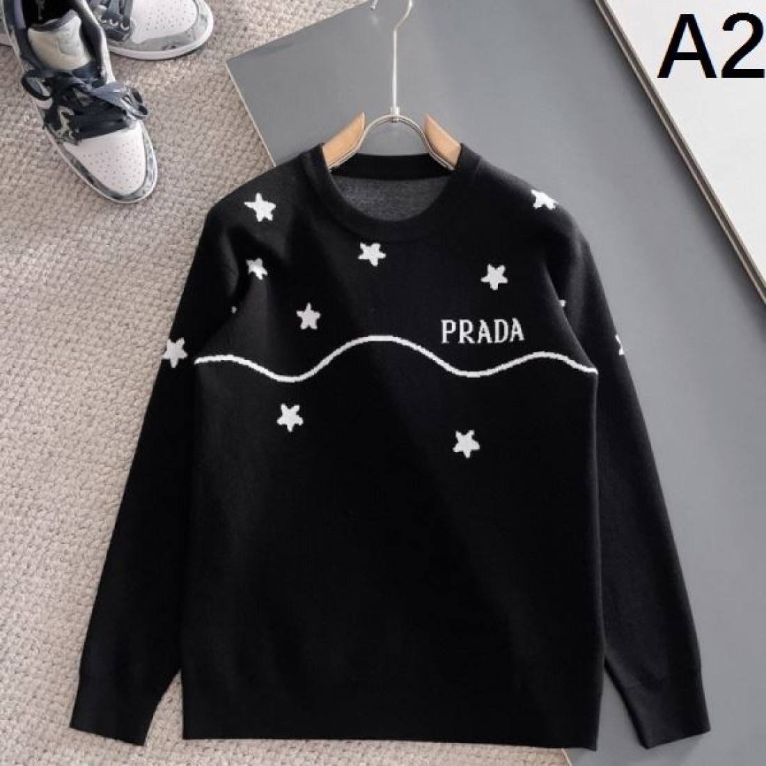 シンプル 都会的 上品 PRADA プラダ コピー セーター 大人っぽい ミニマル 人気