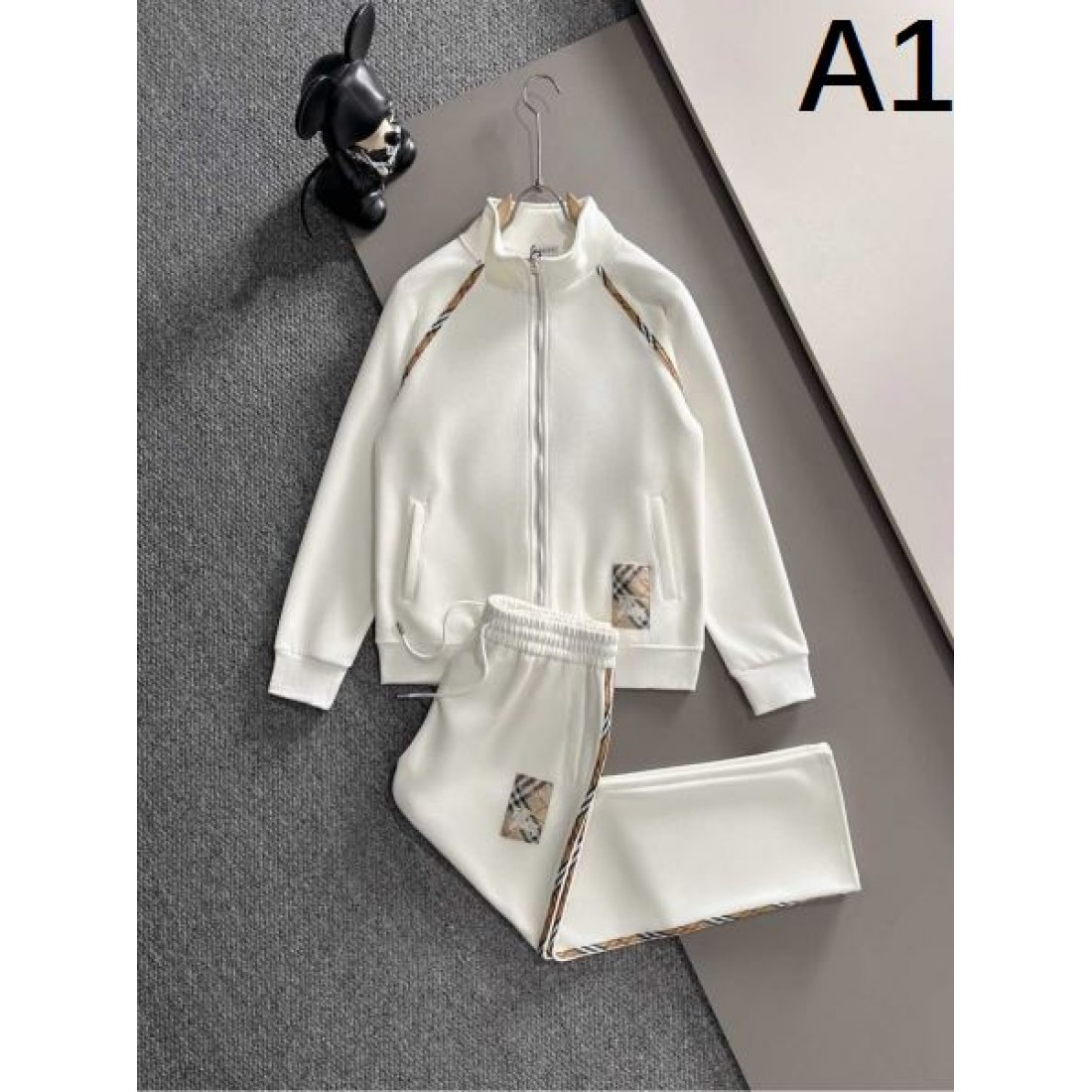 伝統的 気品 端正 BURBERRY バーバリー コピー 上下セット シンプル 永く使える