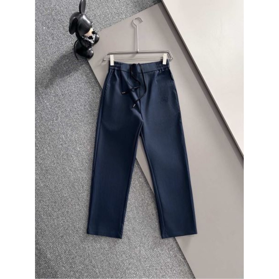 落ち着き 英国調 正統派 BURBERRY バーバリー コピー 上下セット 上質 大人向け