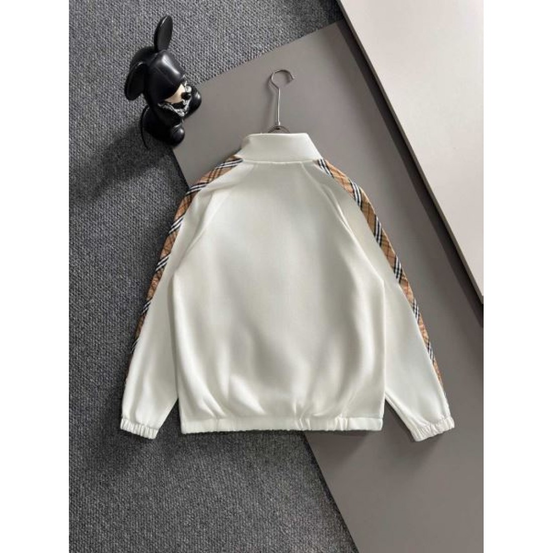  高級感 上品 定番 BURBERRY バーバリー コピー 上下セット 洗練 クラシック