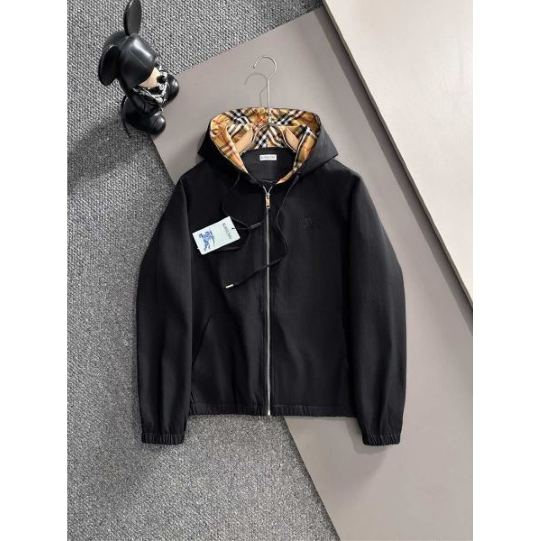 大人向け 正統派 BURBERRY バーバリー コピー 上下セット 落ち着き 