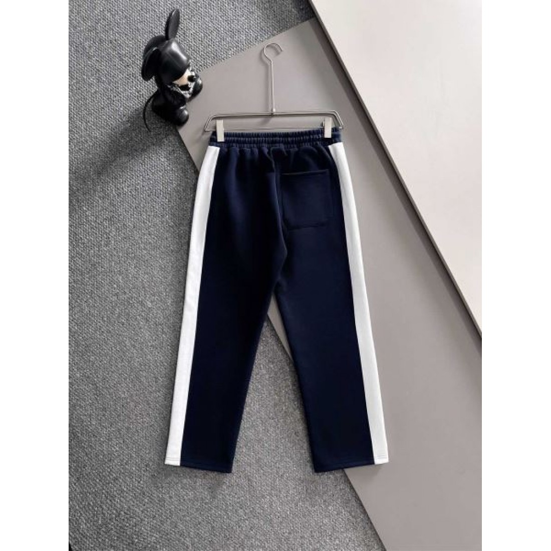 優雅 クラシカル 品格 DIOR ディオール コピー 上下セット 女性的 高評価 完成形