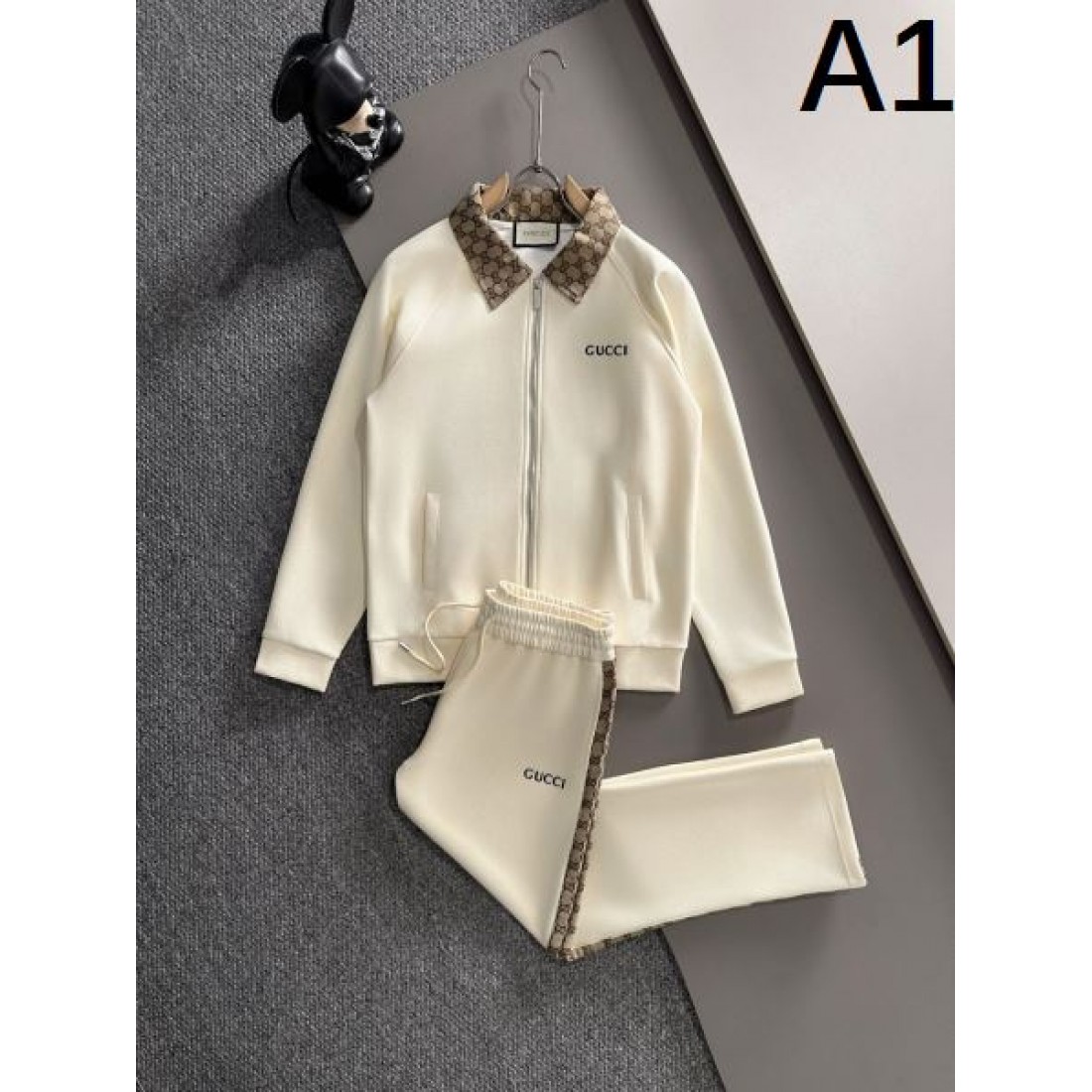 大胆 モード 派手 GUCCI グッチ コピー 上下セット 差別化 インパクト 注目度