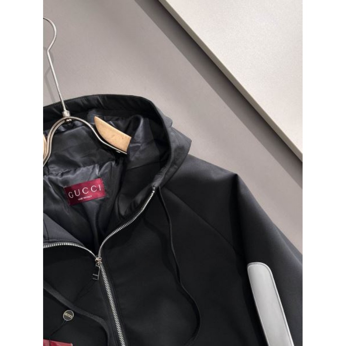  華やか アイコニック 個性派 GUCCI グッチ コピー 上下セット 印象的 デザイン性