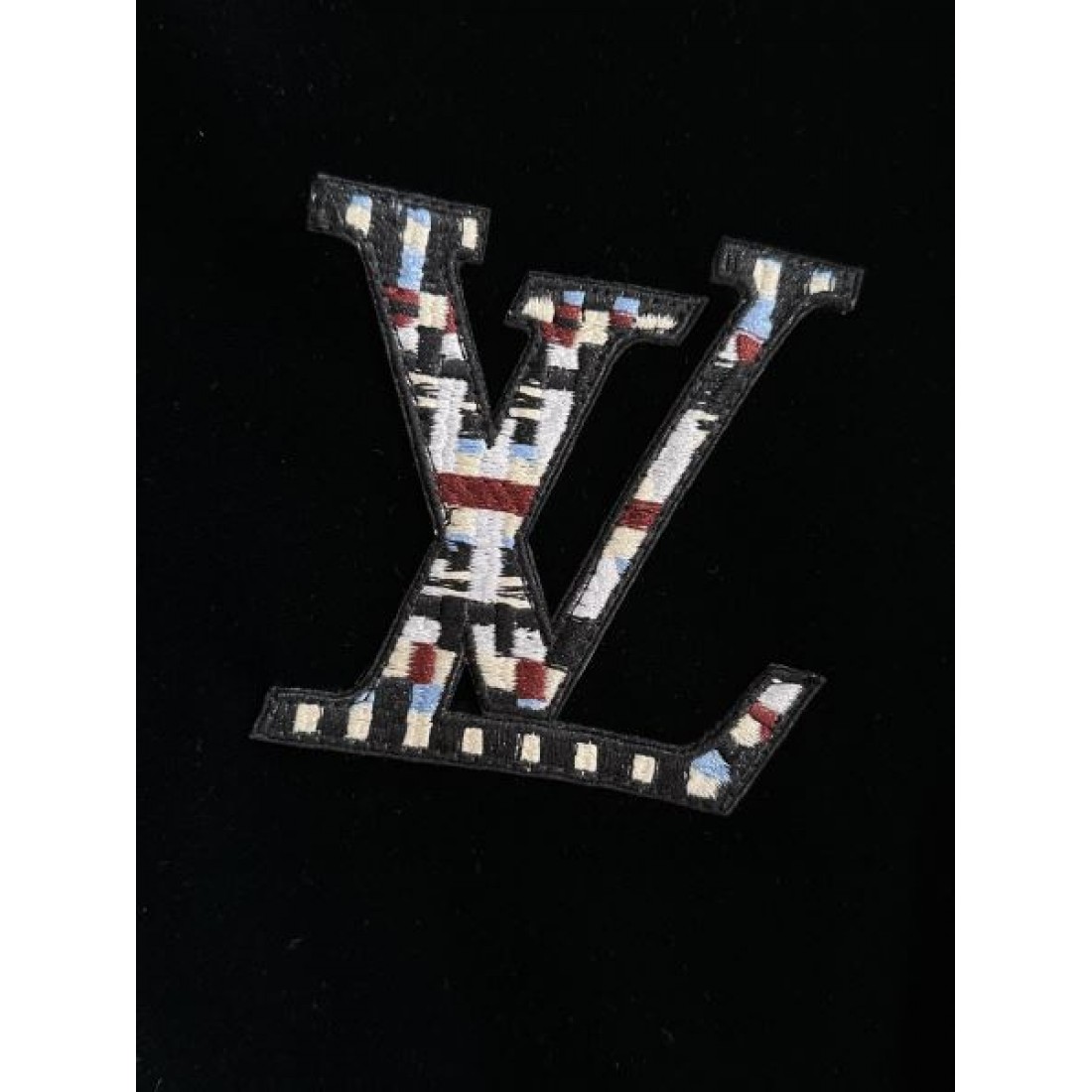 高級感 モダン 洗練 LOUIS VUITTON ルイヴィトン コピー 上下セット 定番 