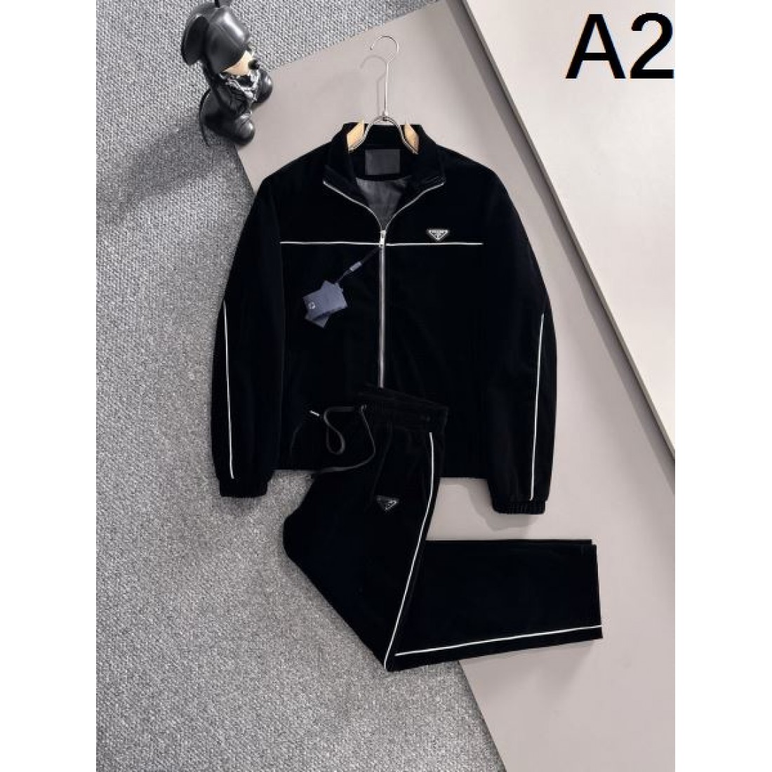 高級感 洗練 PRADA プラダ コピー 上下セット 上品 おすすめ