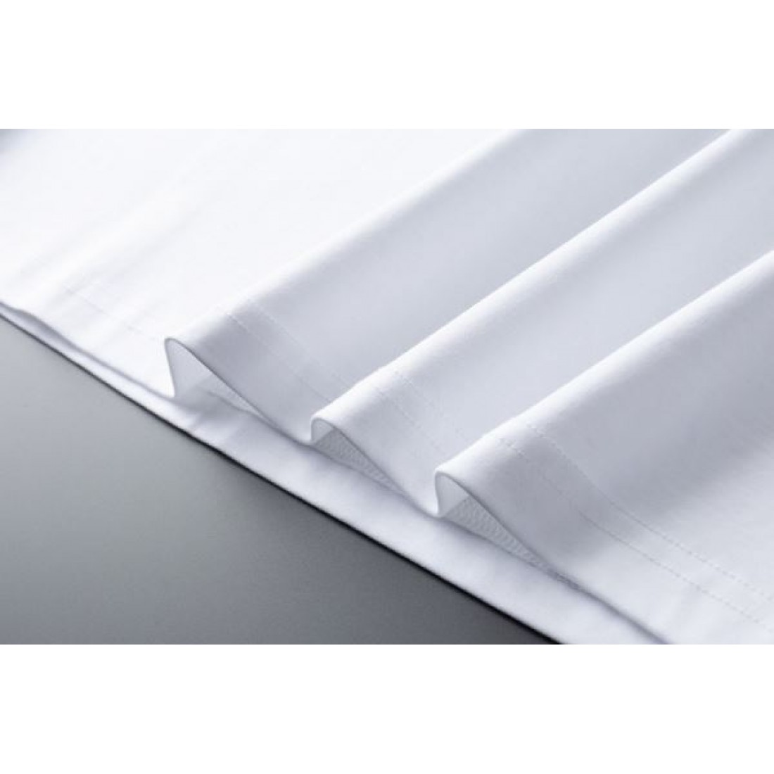 ラグジュアリー 存在感 LOUIS VUITTON ルイヴィトン コピー 長袖Tシャツ 希少 おすすめ