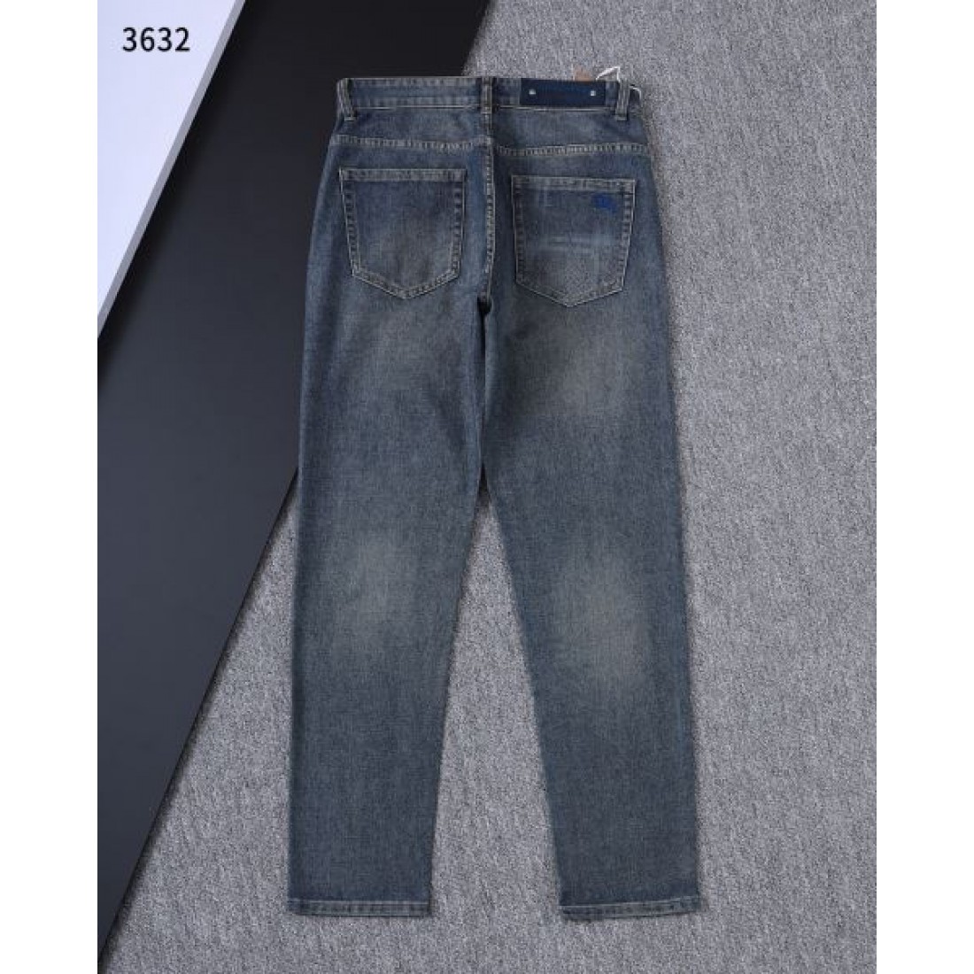 上品 クラシック BURBERRY バーバリー コピー ジーパン 定番 高品質