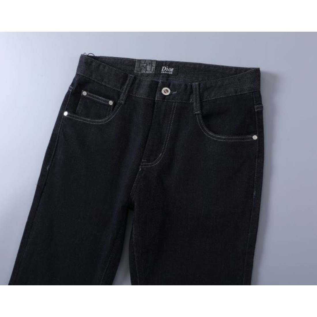 正統派 高級感 DIOR ディオール コピー ジーパン 落ち着き 大人向け