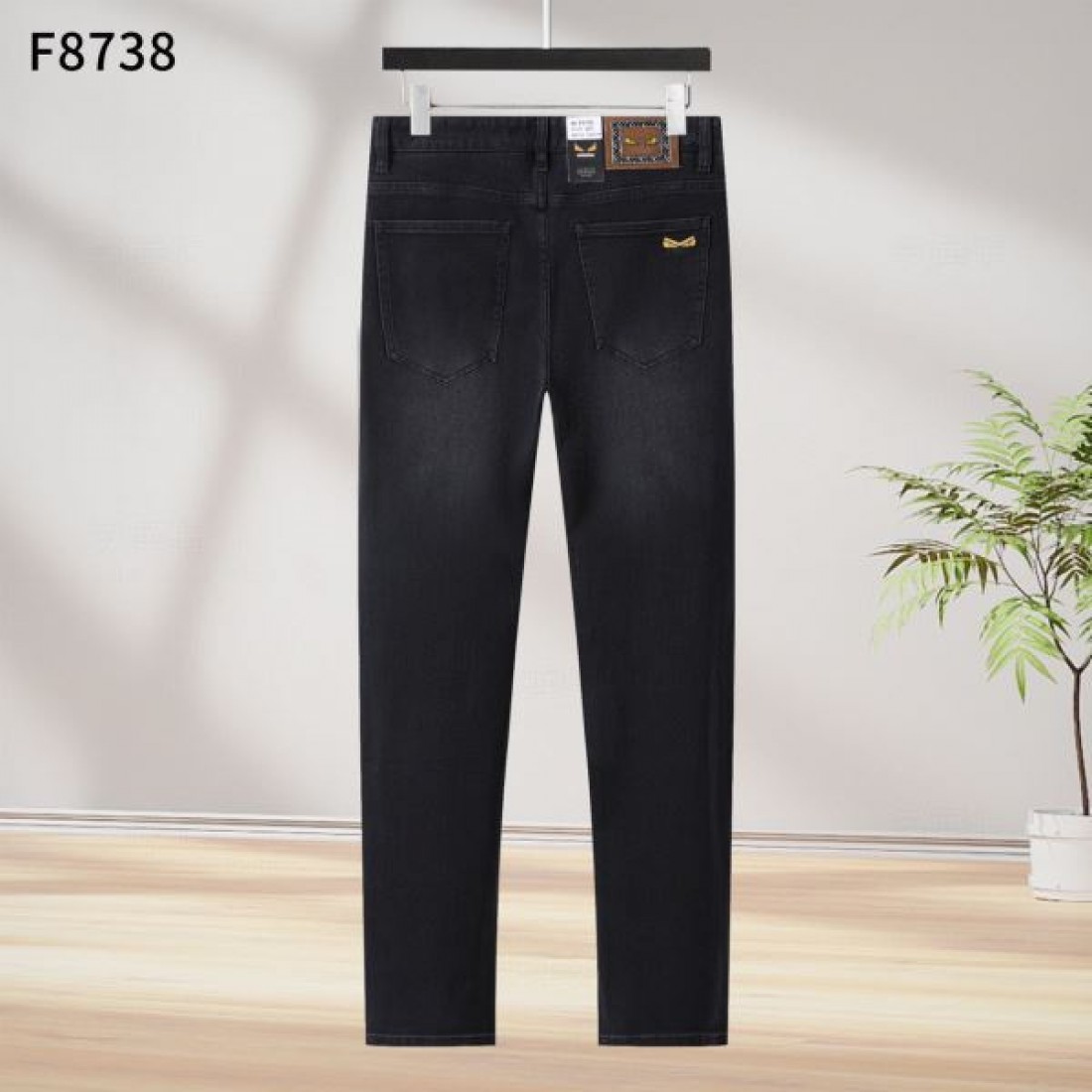 モダン 高級感 FENDI フェンディ コピー ジーパン 洗練 上品