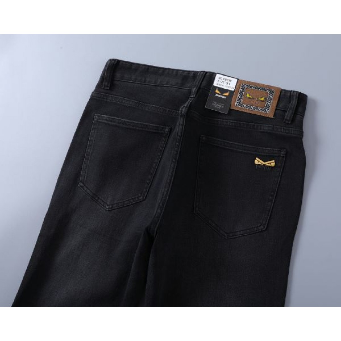 モダン 高級感 FENDI フェンディ コピー ジーパン 洗練 上品