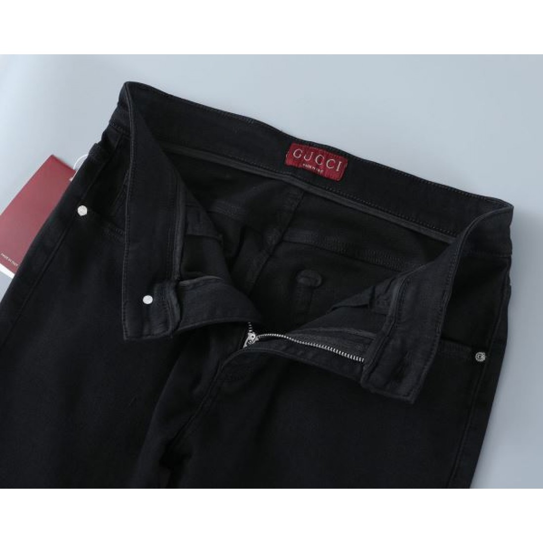 クラシック 上質 GUCCI グッチ コピー ジーパン 大人向け 安定感