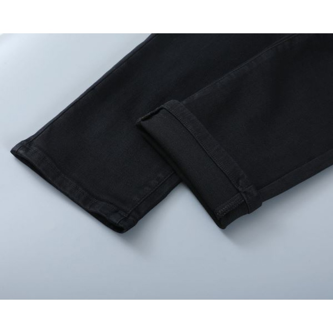 クラシック 上質 GUCCI グッチ コピー ジーパン 大人向け 安定感