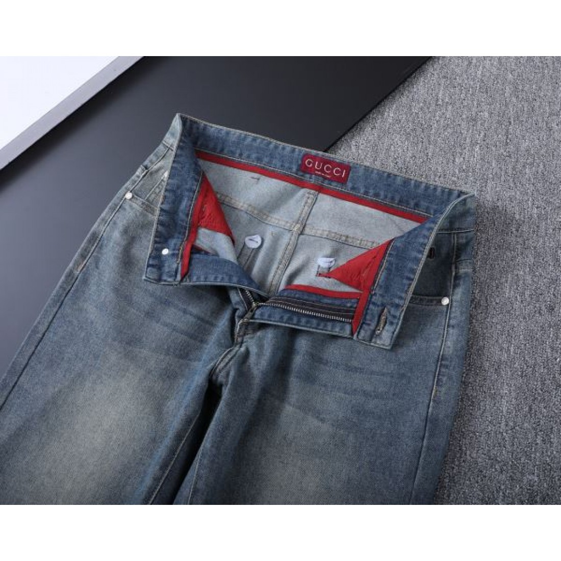 上品 高品質 GUCCI グッチ コピー ジーパン 洗練 定番