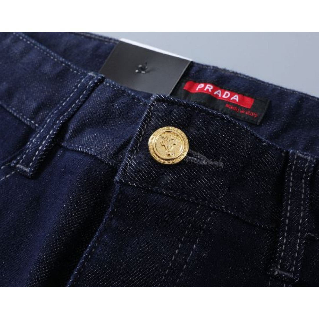 定番 高級感 PRADA プラダ スーパーコピー ジーパン 落ち着き 人気