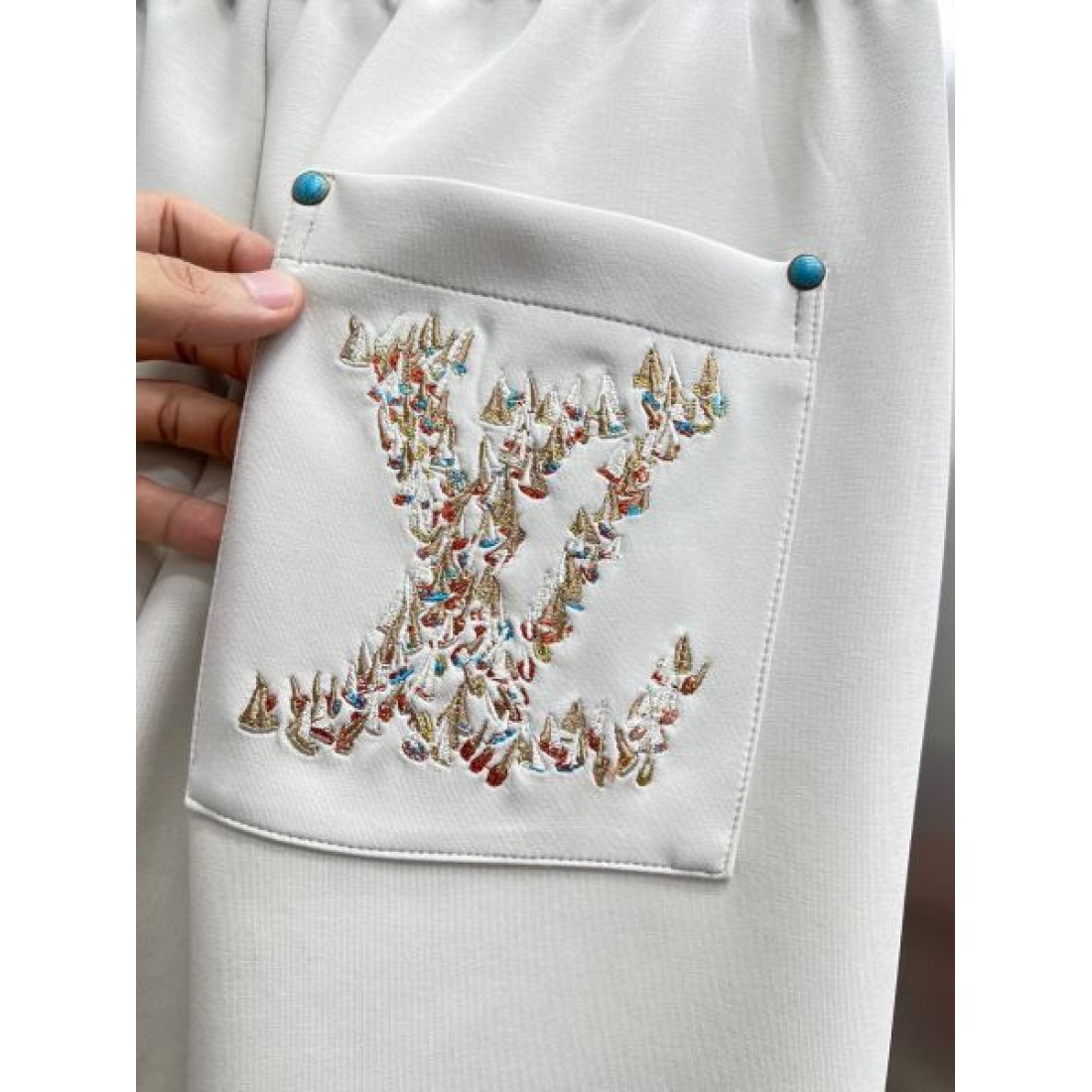 シンプル 上質 LOUIS VUITTON ルイヴィトン コピー カジュアルパンツ 洗練 大人向け