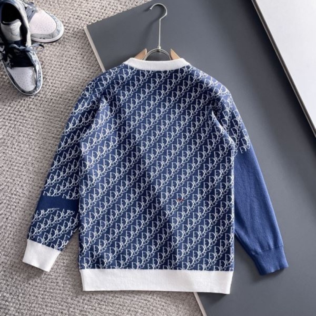 エレガント 上質 DIOR ディオール コピー セーター 洗練 高級感