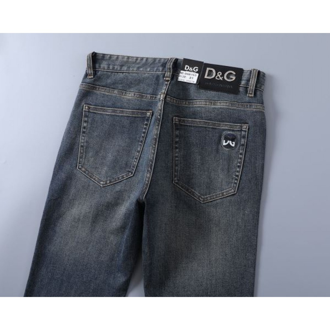  ラグジュアリー 高品質 DOLCE＆GABBANA ドルチェ＆ガッバーナ コピー ジーパン 存在感 洗練