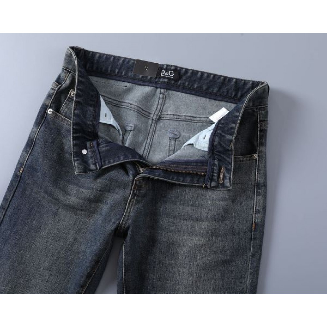  ラグジュアリー 高品質 DOLCE＆GABBANA ドルチェ＆ガッバーナ コピー ジーパン 存在感 洗練