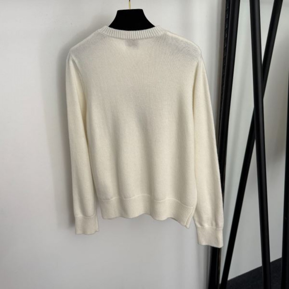 大人カジュアル 柔らか BURBERRY バーバリー コピー 長袖ニット 着回し便利 快適素材