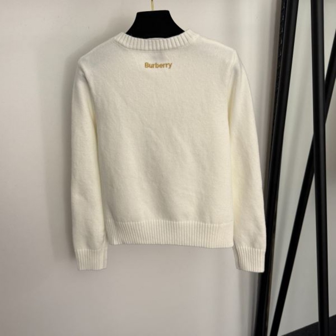 シンプル 上品 BURBERRY バーバリー コピー 長袖ニット 上質生地 おしゃれ