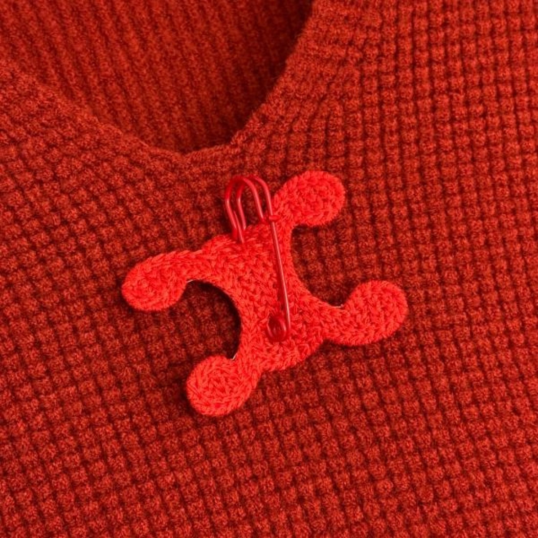 洗練 エレガント CELINE セリーヌ コピー 長袖ニット 柔らか素材 高級感